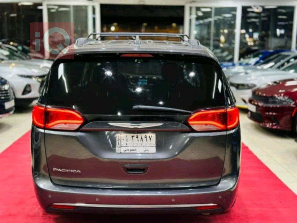 کرایسلەر پاسیفیکا